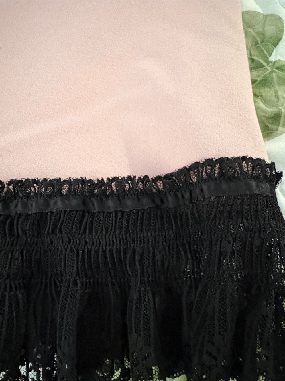 Arden B Pink Mini Skirt with Black Lace Trim L - Picture 8 of 11